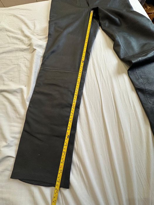 Spodnie damskie ze skóry 36