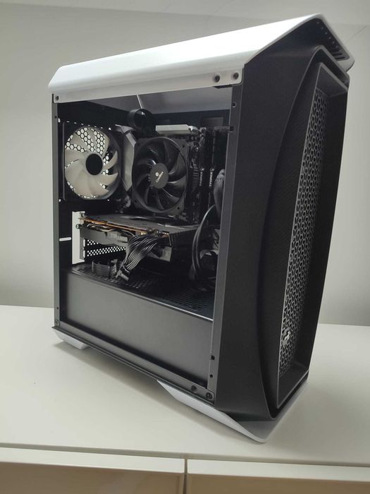 PC gaming - RTX 2070 super & Ryzen 5 3600 - 1TB SSD - 16GB RAM