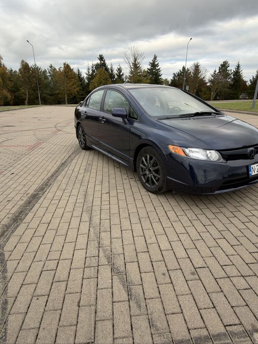 Civic VIII sedan 1.8 gaz