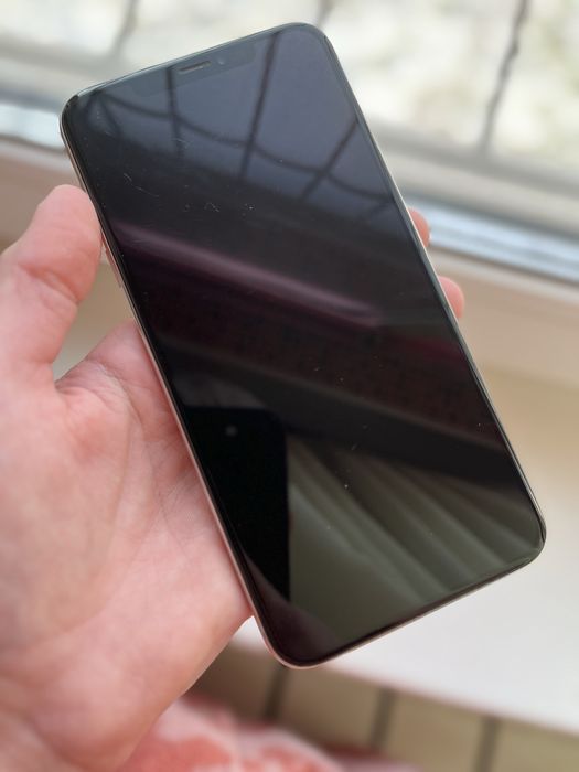 ПРОДАМ СРОЧНО!iphone 10 xs max білий