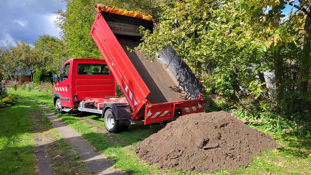 Ziemia/piasek/beton/kruszywa/transport