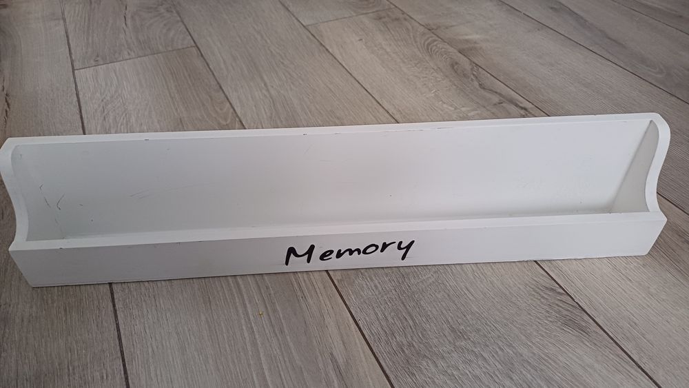 Półka schowek drewniana biała Memory