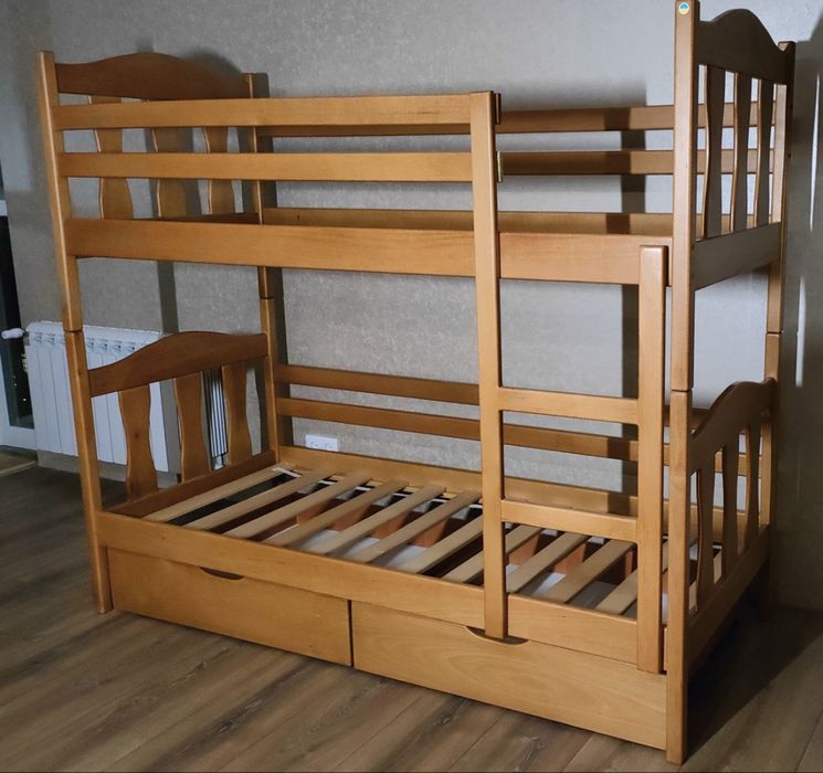 ПРОДАЖ. Ліжко у гарному стані. ТОРГ