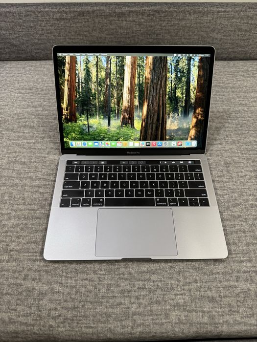 MacBook Pro 13 2018 A1989 Touch Bar i7, 16gb, ssd 256gb