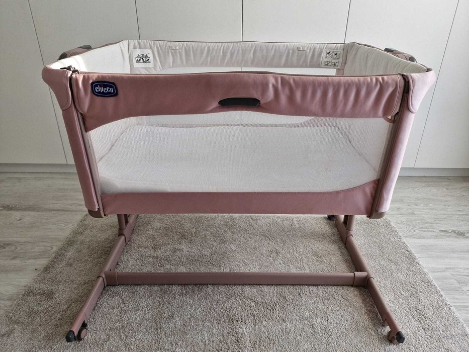 Chicco Next2Me versão Magic (Cor-de-rosa)