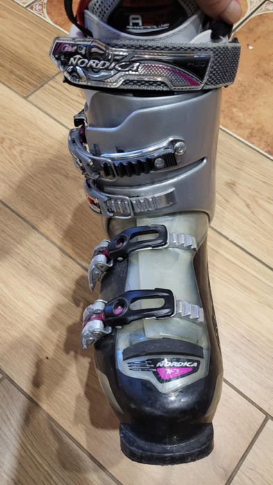 buty narciarskie nordica srebrne 305 mm buty na narty