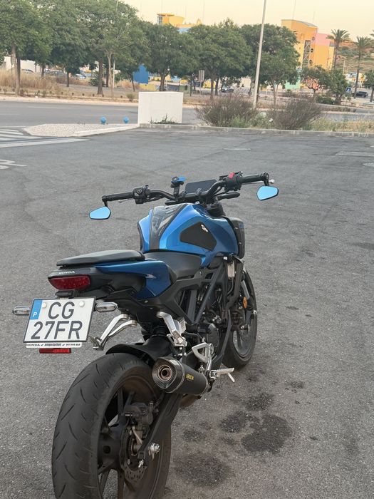 CB125R de 2026 Apenas 4 mil km!