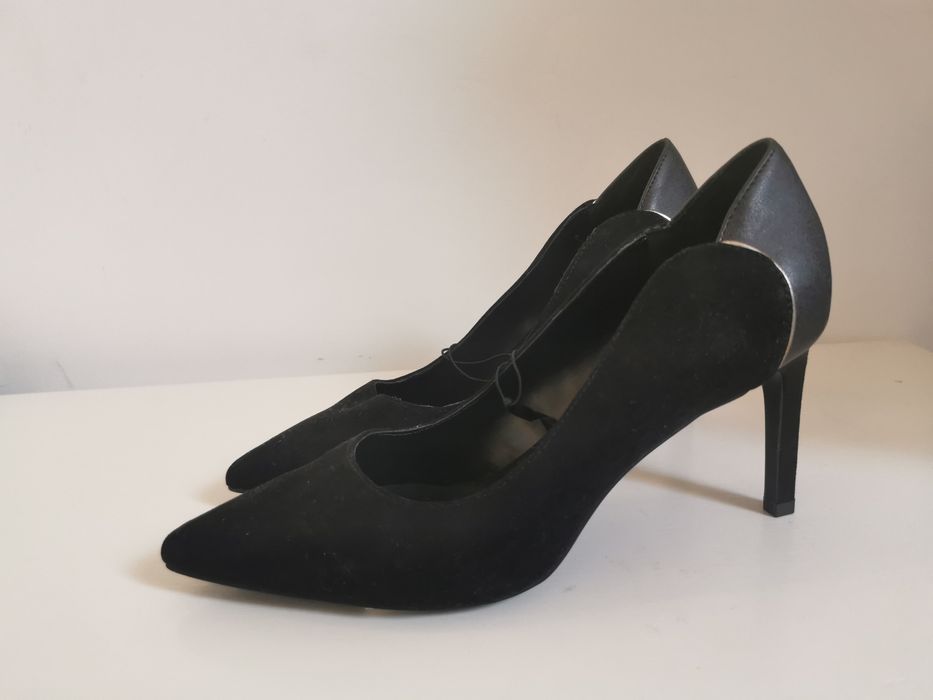 Czarne czółenka nowe 38 Promod