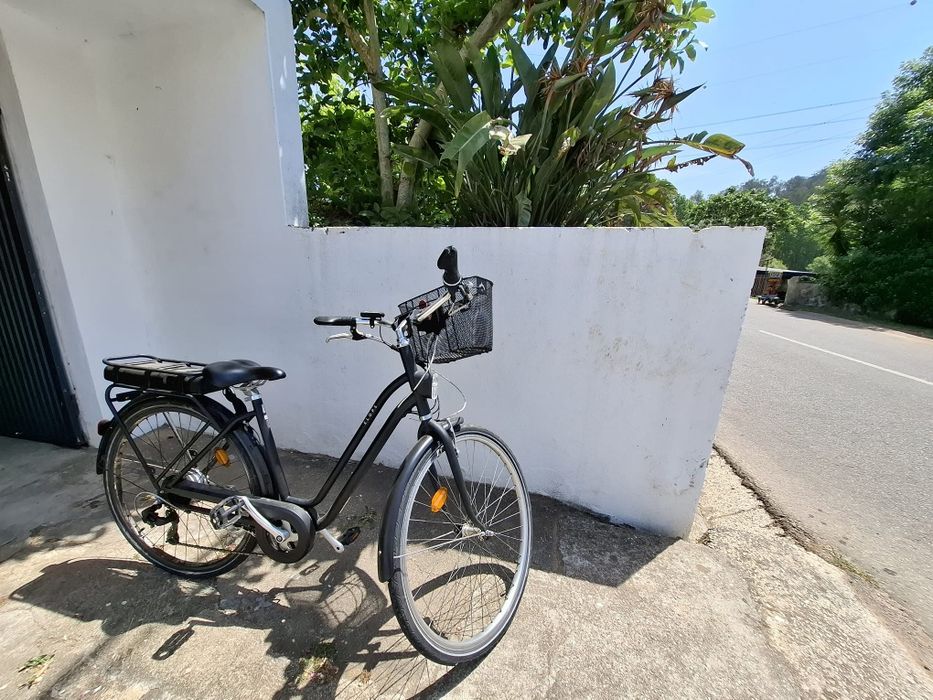 Bicicleta elétrica Decathlon