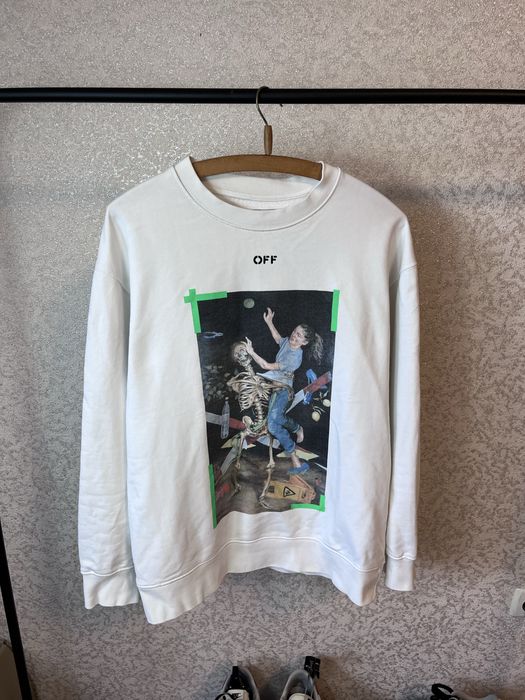 Свитшот off white