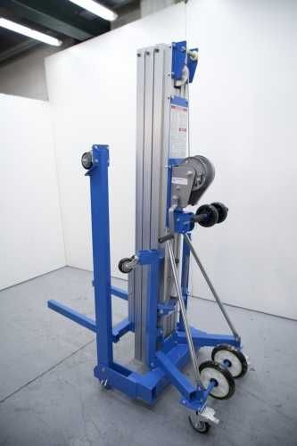 Empilhador/Stacker Alumínio com Elevação a 5.000 Mts 300kg  JR19