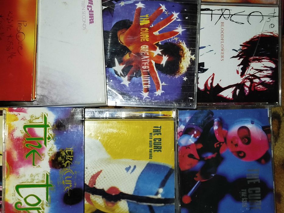 Płyty CD z spółki "THE CURE" płyty z całej działalności