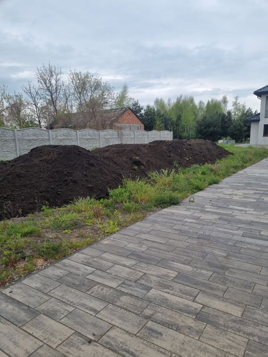 Usługi koparką koparko-ładowarką transport
