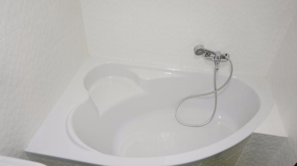 Почасово-400/3ч,Посуточно-800,на Ночь-650 Маяковского 4 Троещина