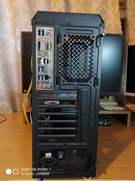Продам компютер повний комплект