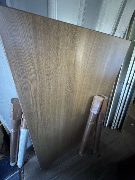 Mesa de madeira extensivel