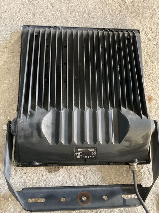 BlinkPro Arena 200W