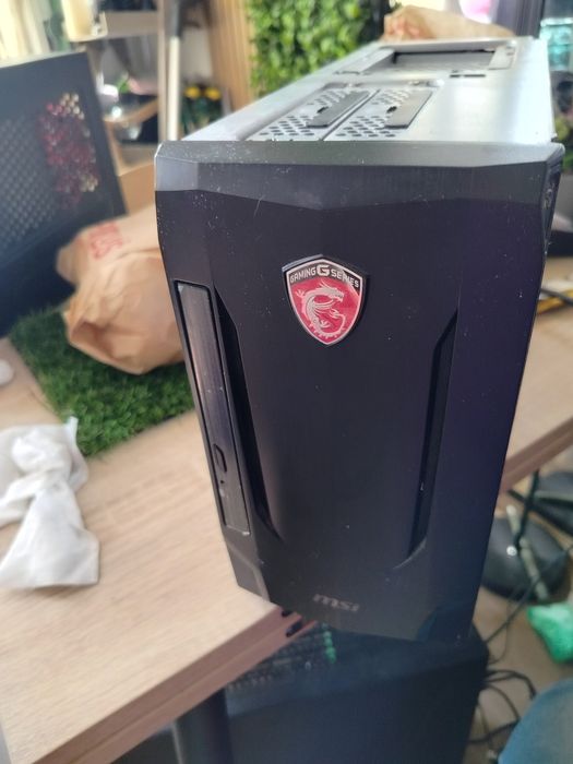Sprzedam Komputer Gaimingowy MSI AEGIS