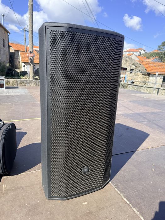 Colunas JBL Activas446841399993978881