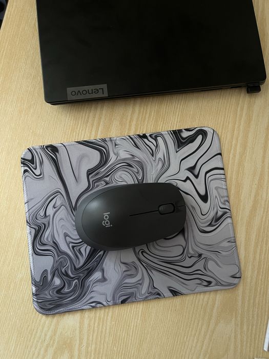Компʼ ютерна мишка logitech m190