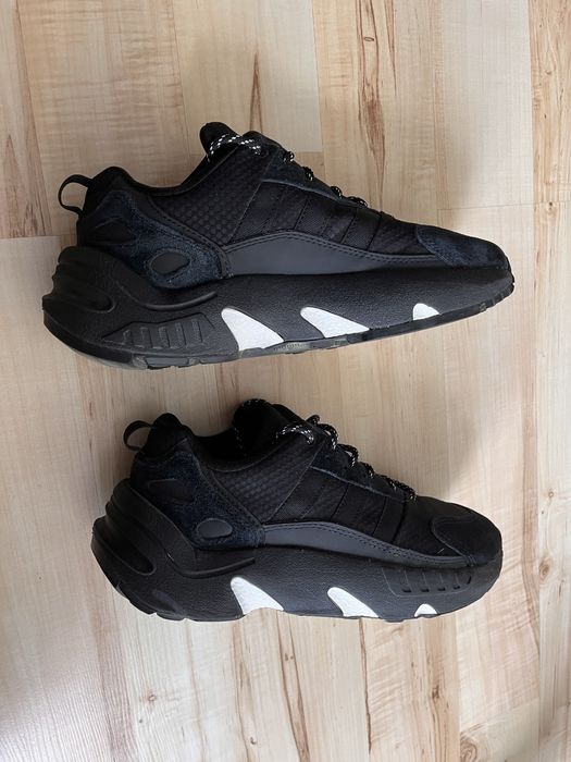 Buty sportowe adidas ZX 22 Boost r39