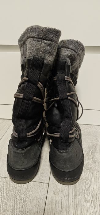 PEAK PERFORMANCE buty damskie śniegowce rozmiar 39 wkładka 25,5cm