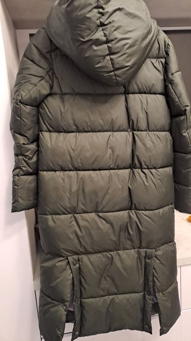 Пуховик жіночий,дуже стильний та теплий,