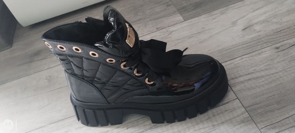 Piękne botki damskie 37