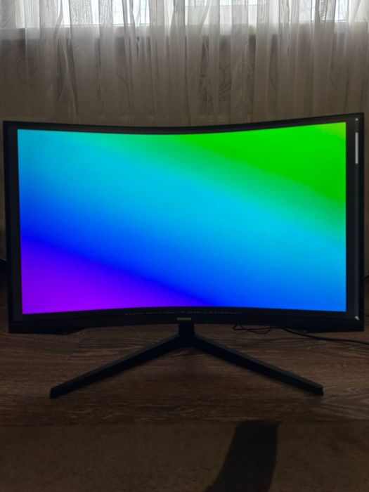 Монітор 32" Samsung Odyssey G5 S32CG550