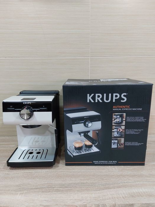 Máquina de café semi-nova