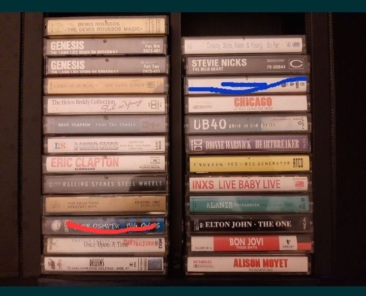 Cassetes k7s 70, 80 soul, rock, pop Genesis, Stone, Elton John,delfins