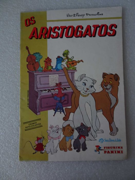 Caderneta de cromos Aristogatos (tem 51 cromos)