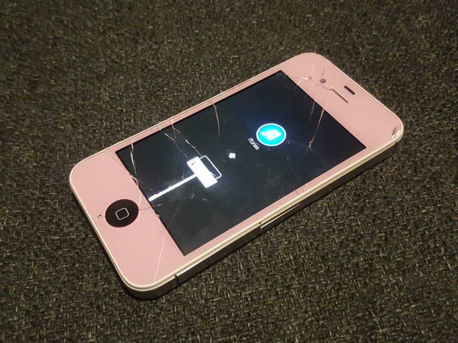 Iphone 4/4s 8GB/16GB/32GB Apple Оригинал! Цена разная!