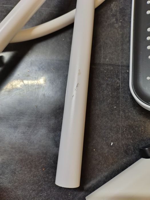 Akcesoria do systemu prysznicowego MENAYODA, bialy