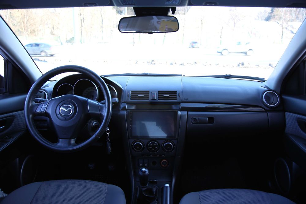 Продам Mazda 3 2006
