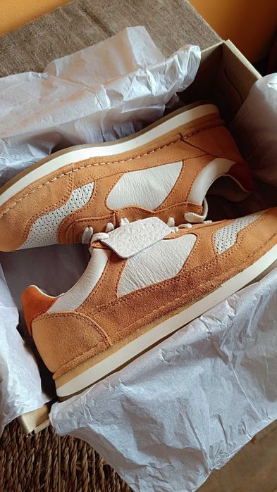 Ténis de couro Clarks Craft Run N39 1/2 Novo