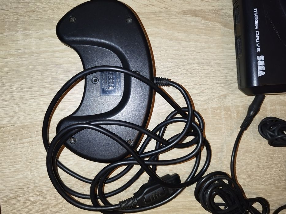 Consola Sega Mega drive completa