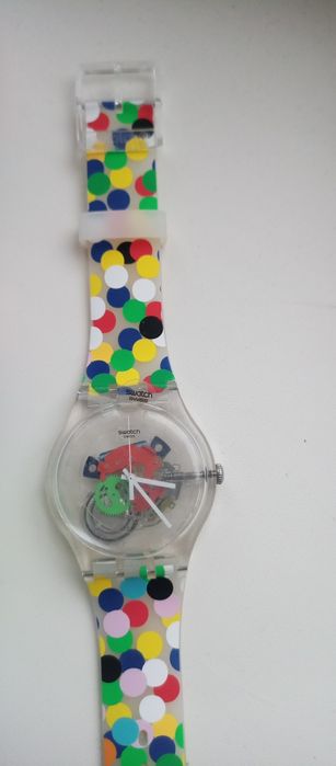 Годинник  Swatch  новий !