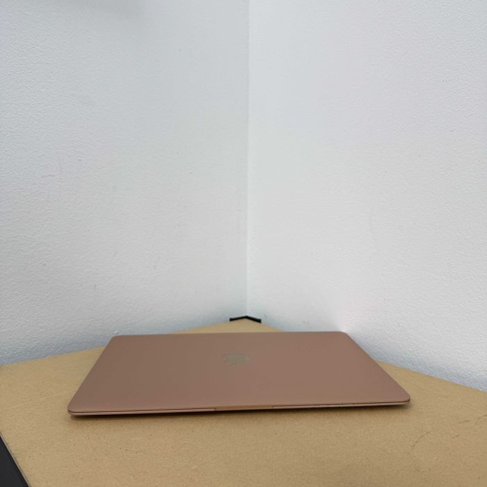 Macbook Air 2019 { i5 | 8gb | 128 ssd) ідеальний стан . Гарантія
