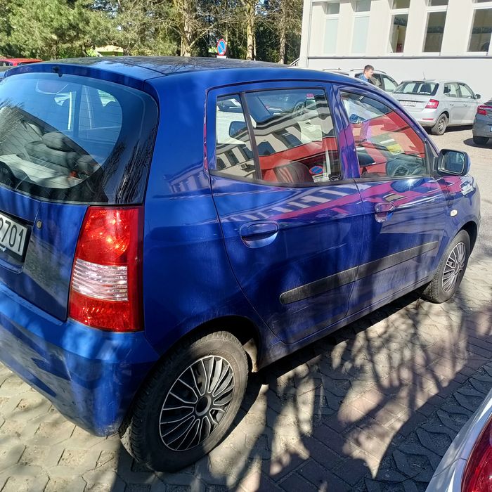 Kia Picanto uszkodzona