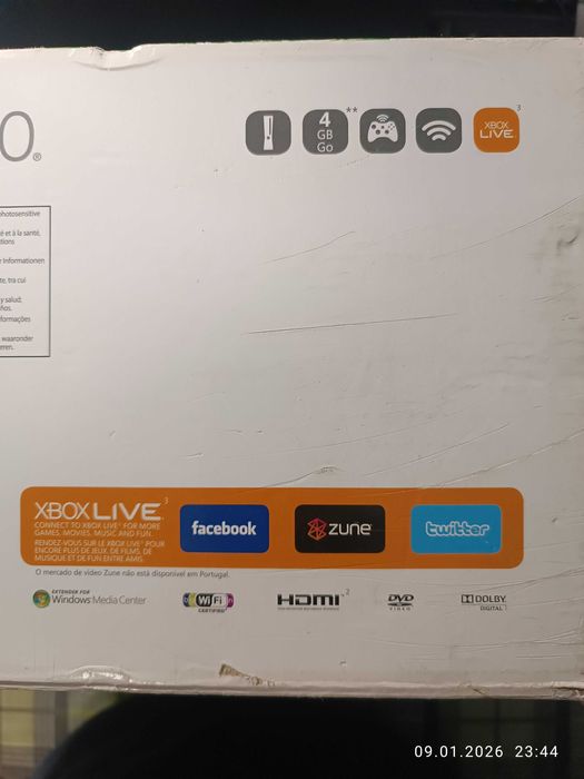 Приставка X BOX 360 + кинект + 2 джойстика + 16 игр