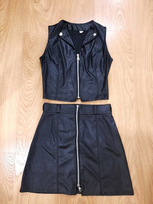 Костюм чёрный 40/42