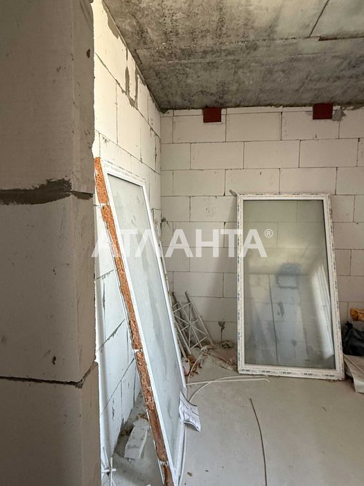 3к. квартира у новому ЖК . Будинок сданий.