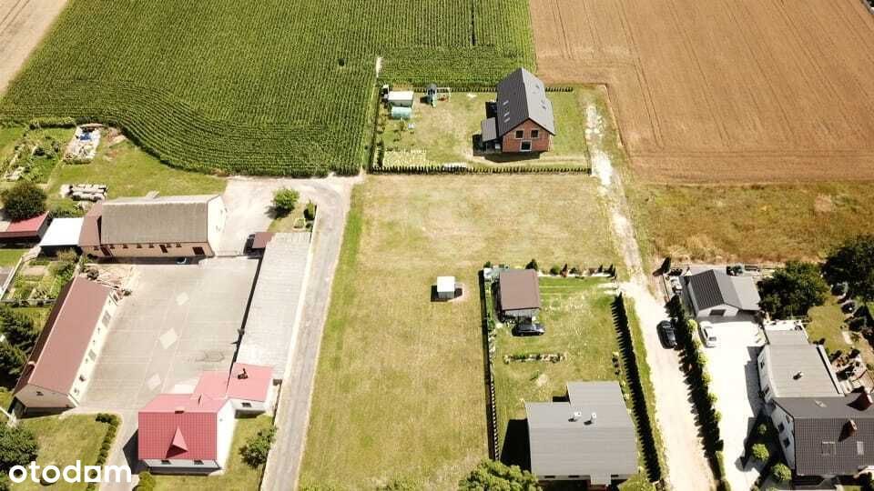 Duża działka budowlana w spokojnej okolicy - Więcej