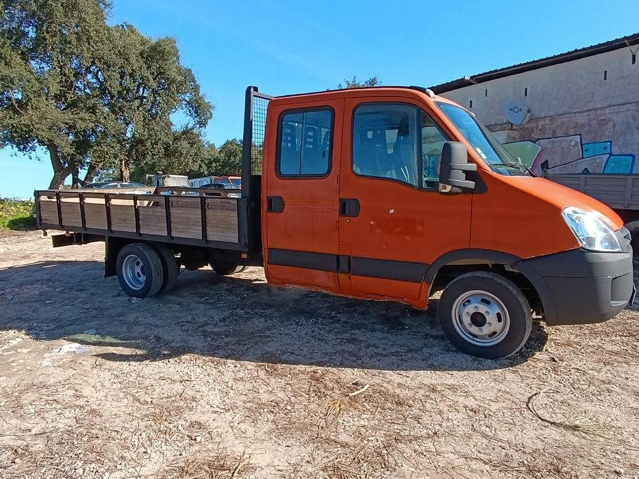 Carrinha Iveco 35C18 caixa aberta