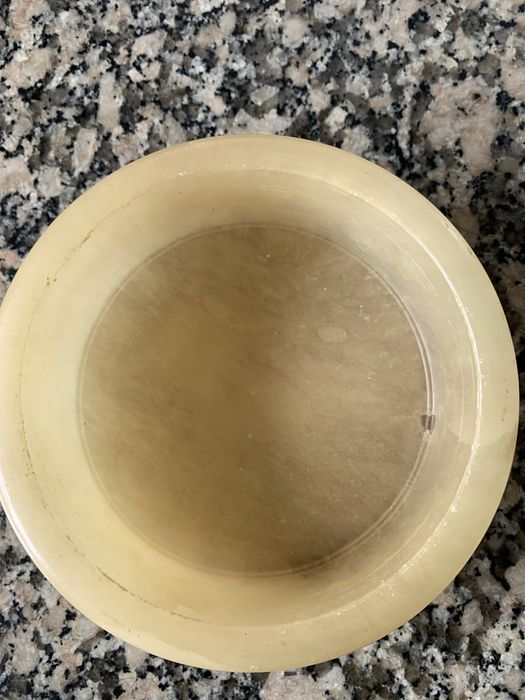 Caixa ou guarda joias em alabastro