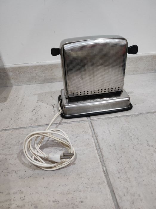 Torradeira antiga funcional