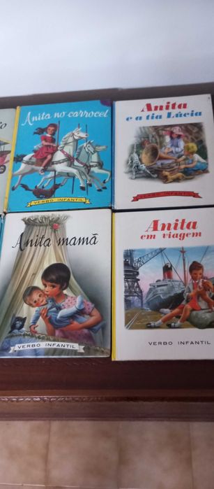 Livros da infantis Anita