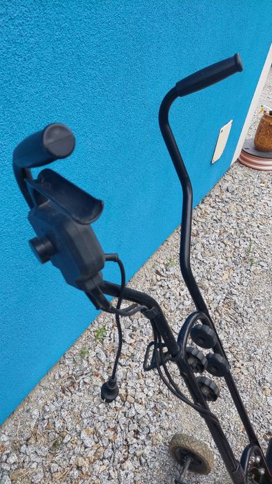 Glebogryzarka elektryczna Hecht 740