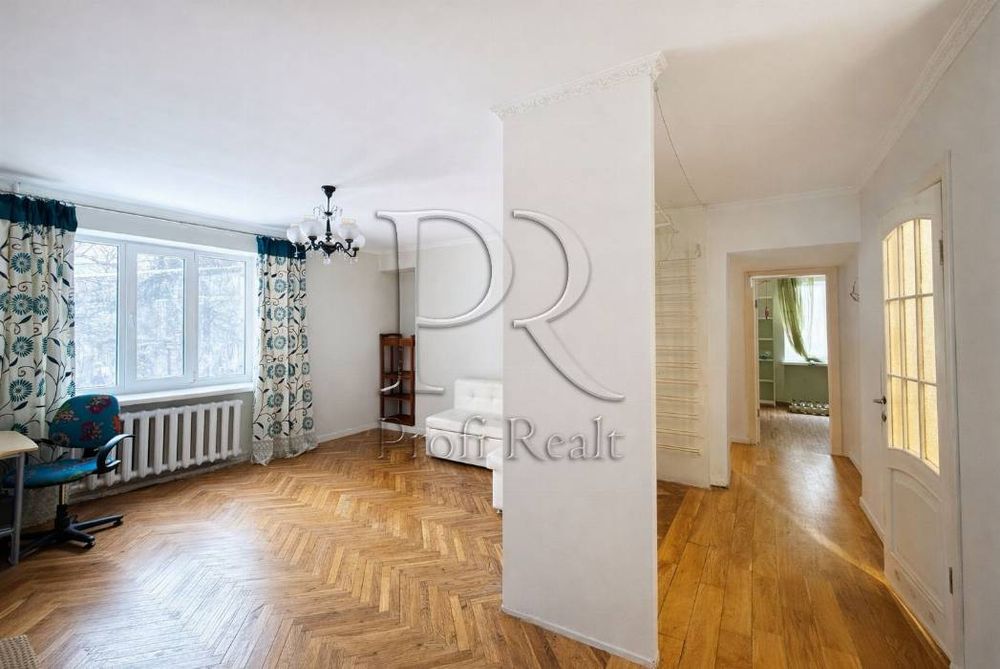 Продаж 3х кімнатної квартири на Радченка, 4 /Лобановського